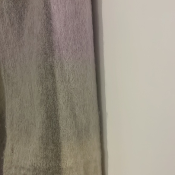 Purple grey scarf - Picture 2 of 2